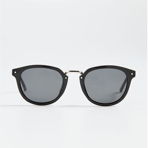 AIRE Hydra Sunglasses & Case
